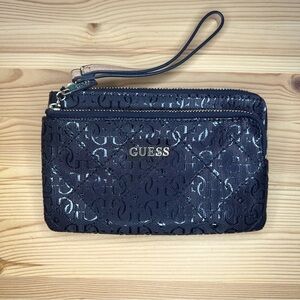 Guess Wristlet - Black